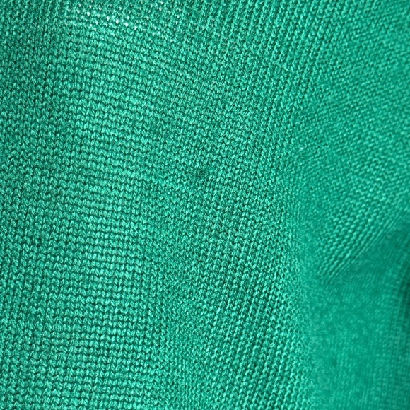 Vintage 60s Sheridan Creations Inc Elegant Green Turtleneck Sweater S or M - Picture 3 of 6